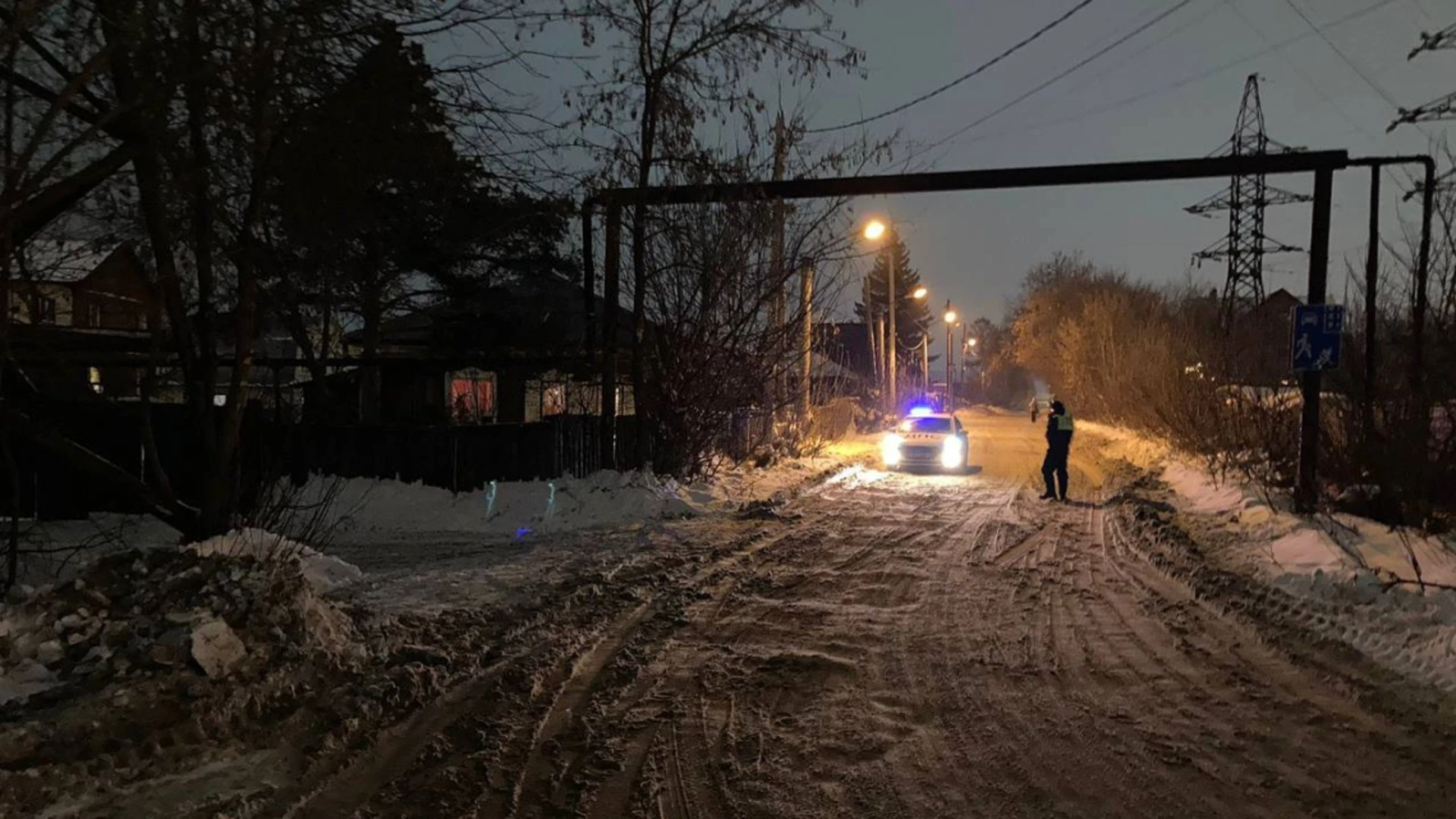 В Томске ищут водителя трактора, который сбил мужчину на улице Макарова