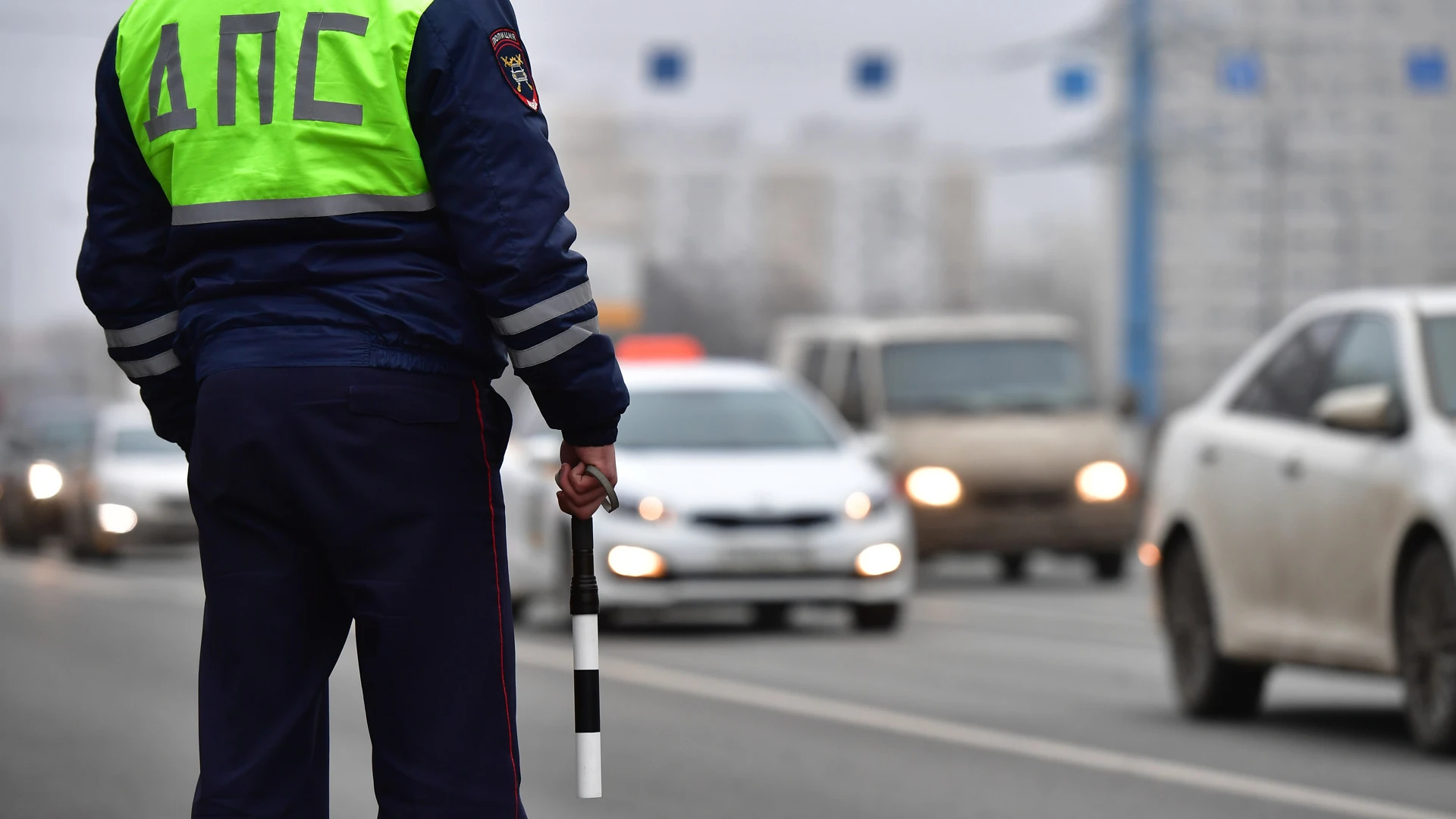 Пешеход-нарушитель погиб в ночной аварии на юго-востоке Москвы