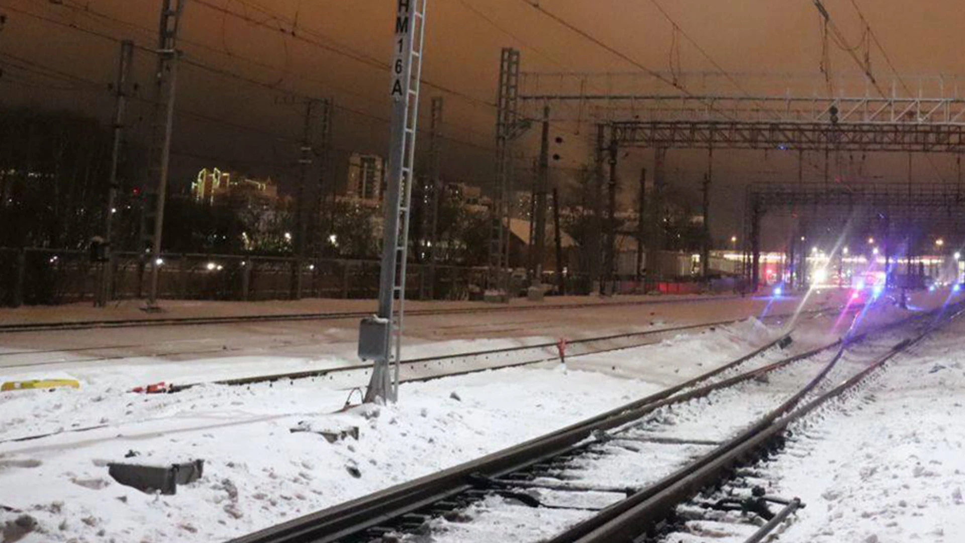 Поезд, следовавший из Санкт-Петербурга в Сочи, насмерть сбил женщину