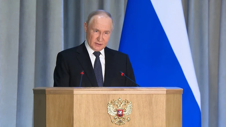 Putin: Ukrainian military and mercenaries in Kursk region are terrorists