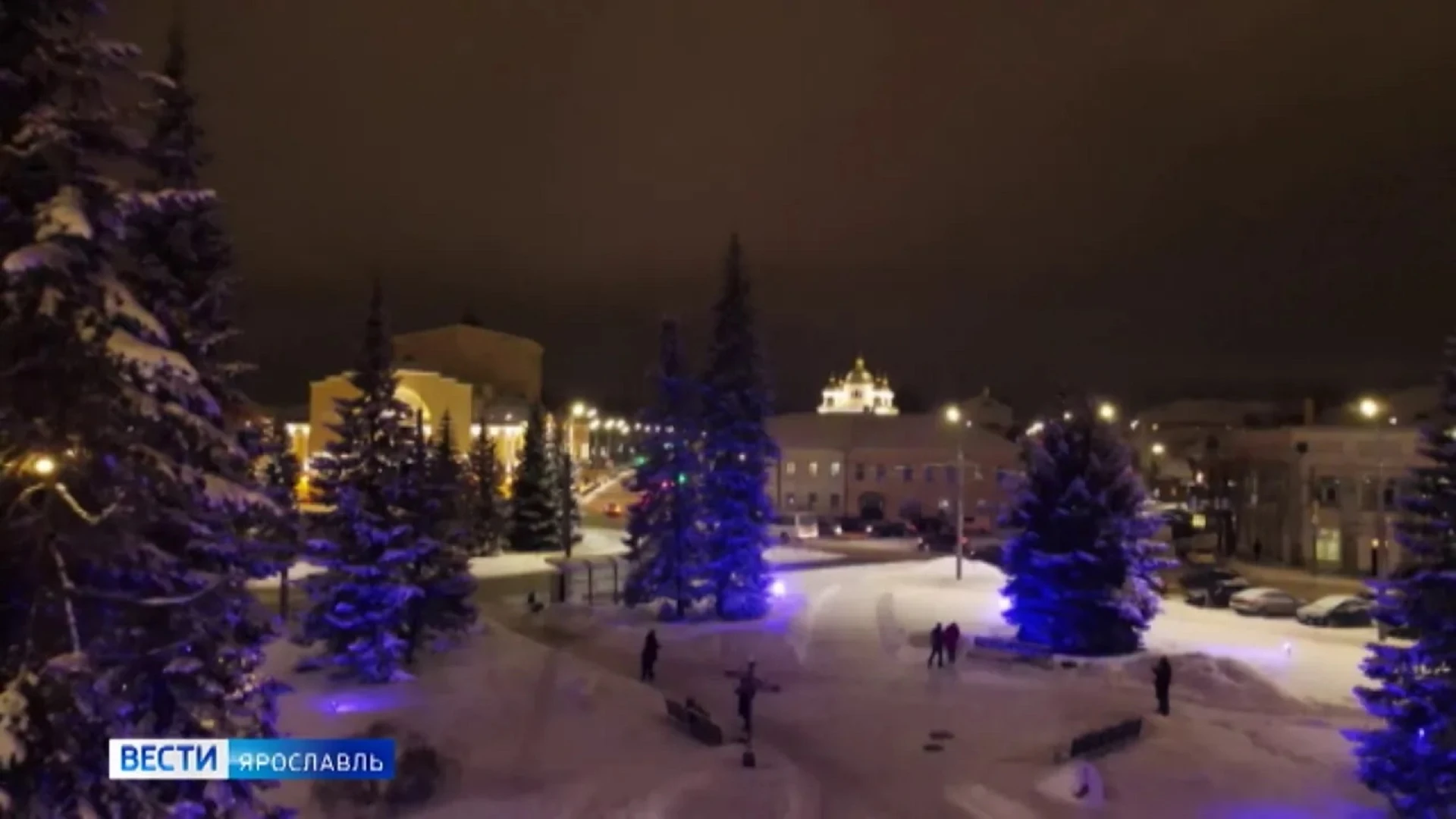 Завтра улицы Ярославля начнут украшать к Новому году