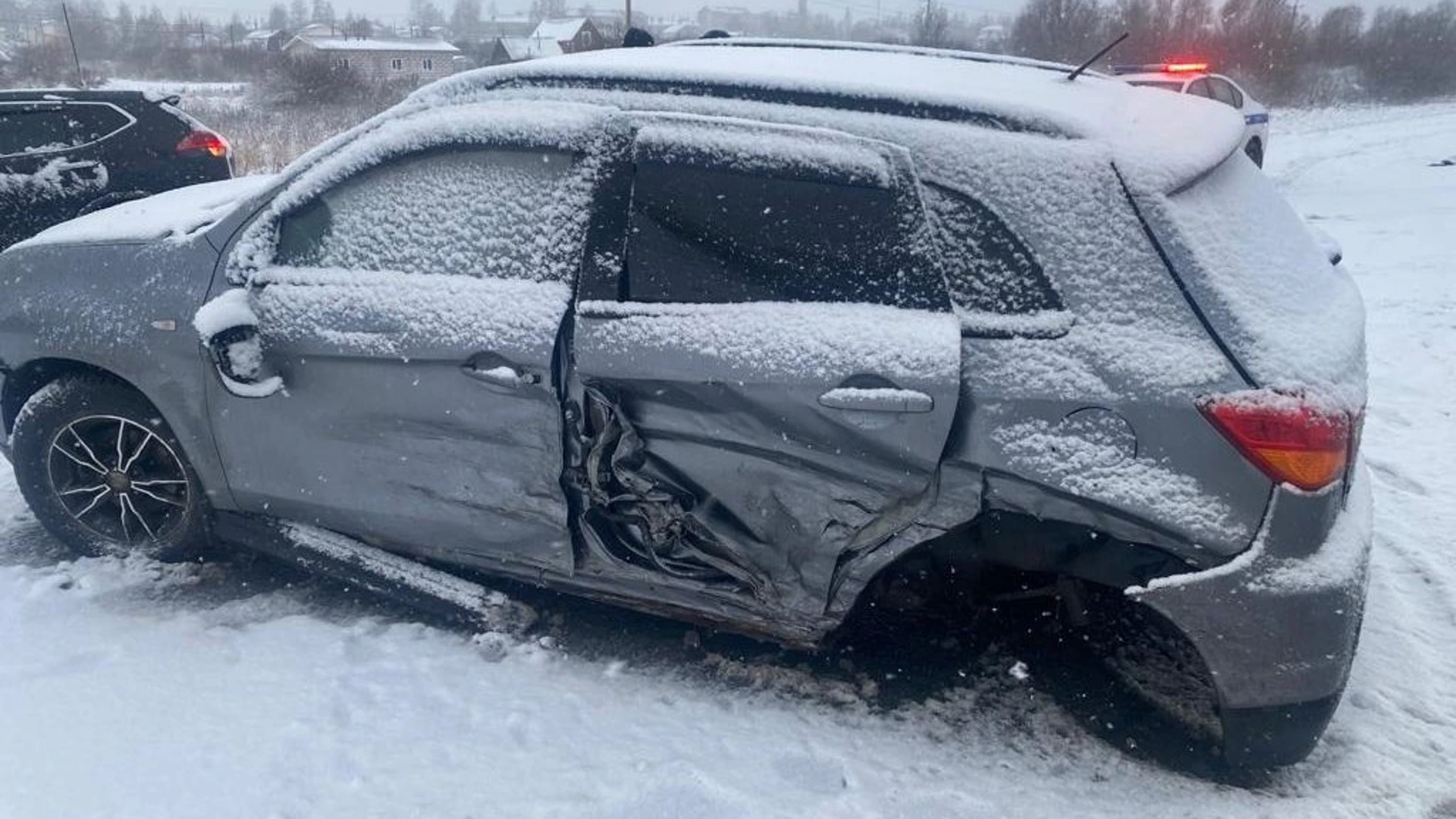 В Прионежском районе столкнулись три автомобиля