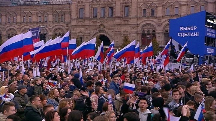 Митинг-концерт "Выбор людей: Вместе навсегда!" Сотни тысяч человек отпраздновали включение в состав РФ новых регионов