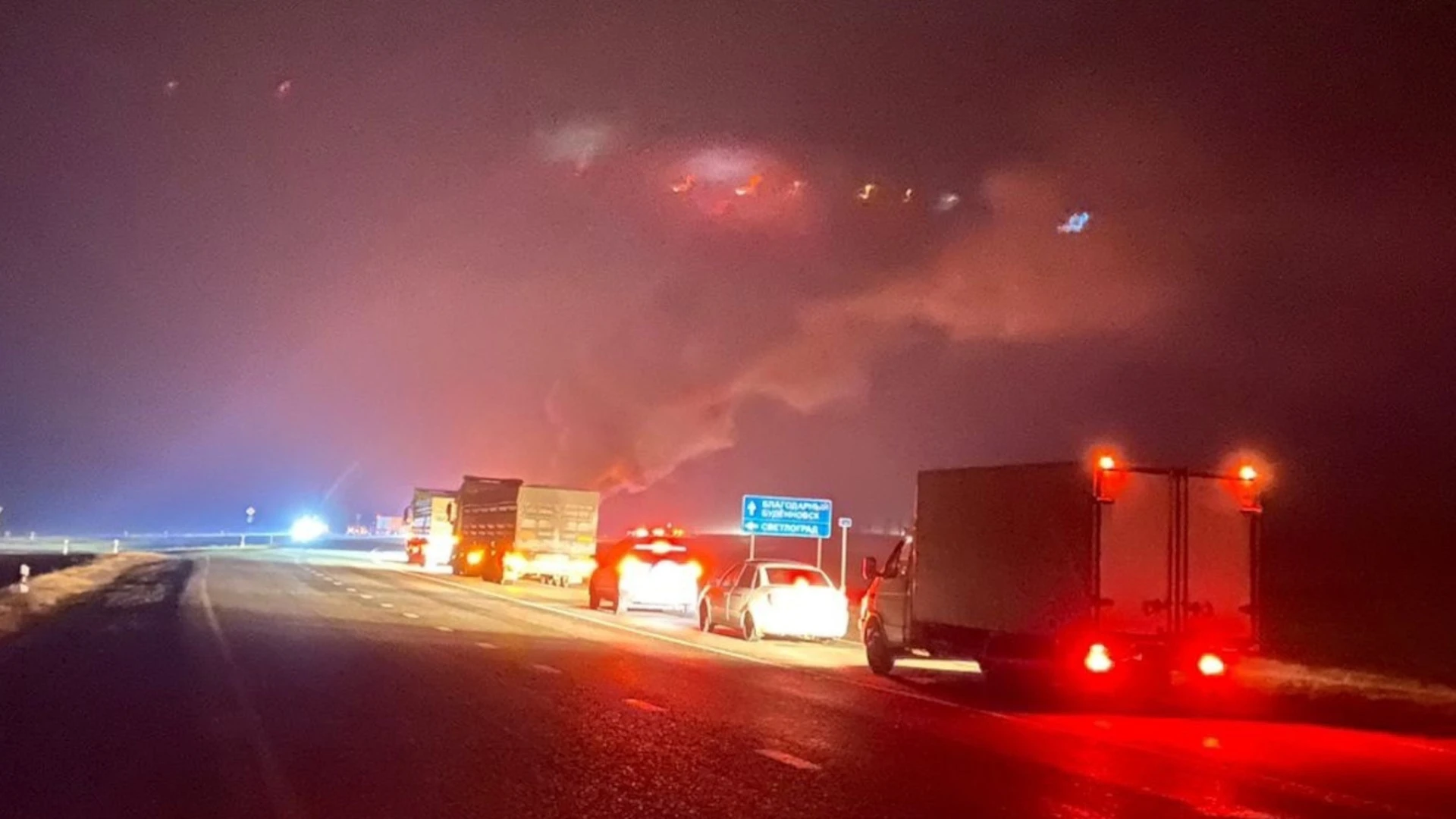 Двое полицейских, женщина и ребенок погибли в ДТП на ставропольской трассе