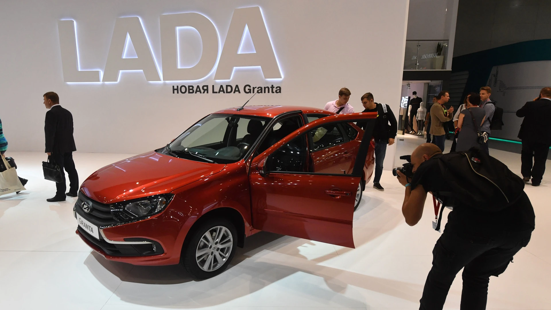 Lada Granta установила исторический рекорд продаж