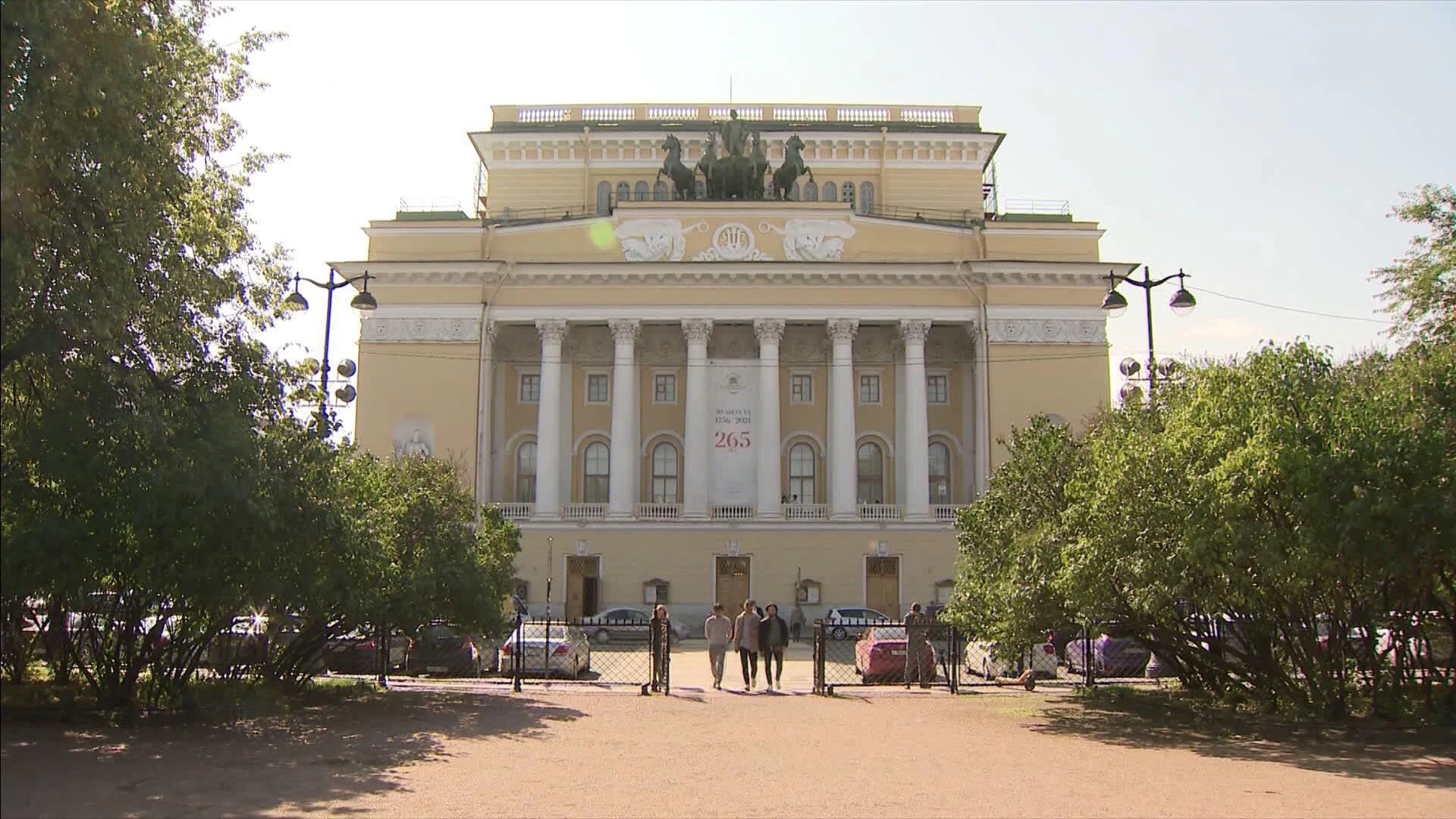 Инновационную версию оперы "Евгений Онегин" представят на фестивале в Петербурге