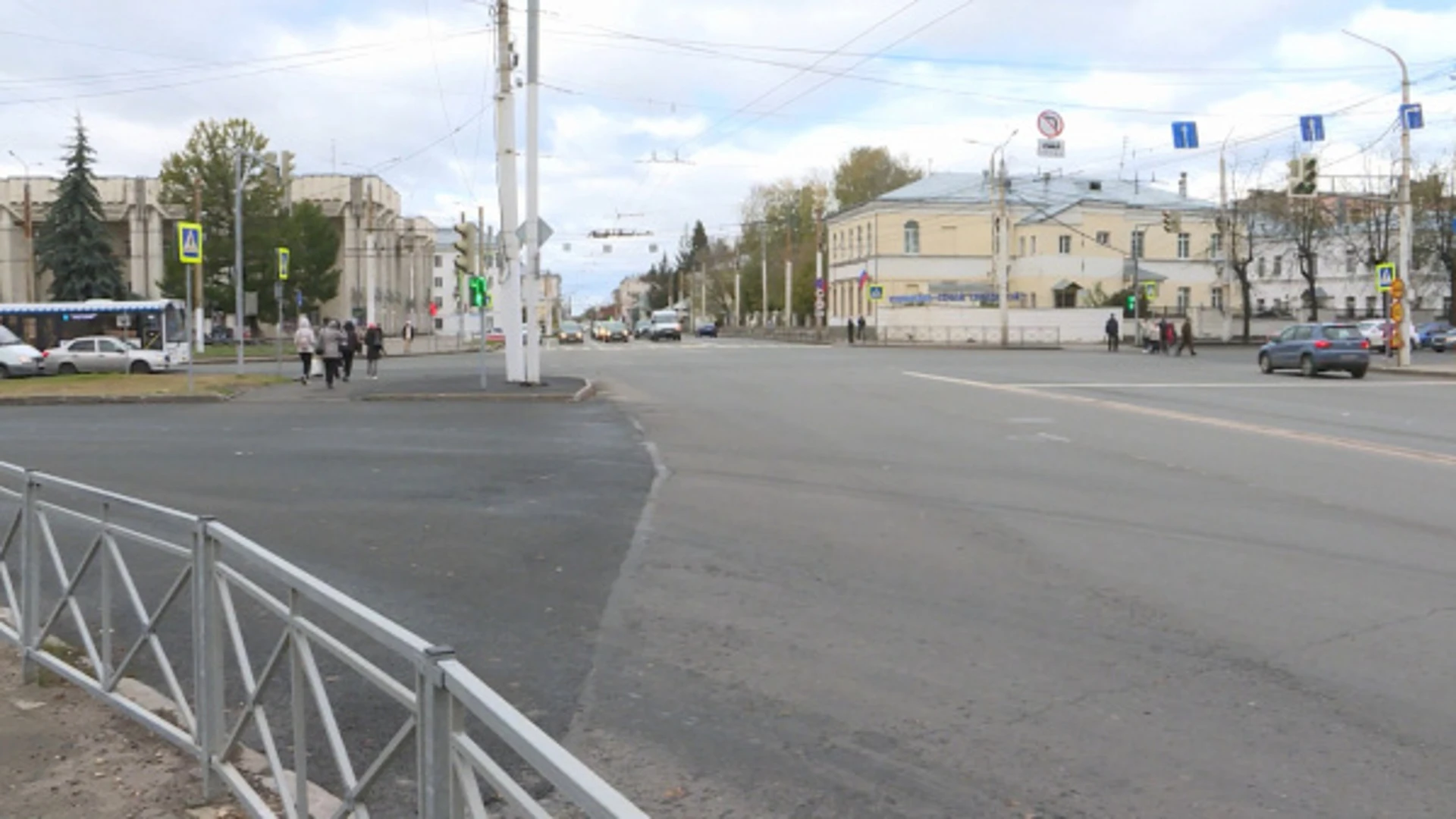 На перекрестке улиц Советской и Подлипаева в Костроме изменилась схема дорожного движения