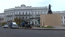 В Одессе люди вышли на митинг против сноса памятников и переименования улиц