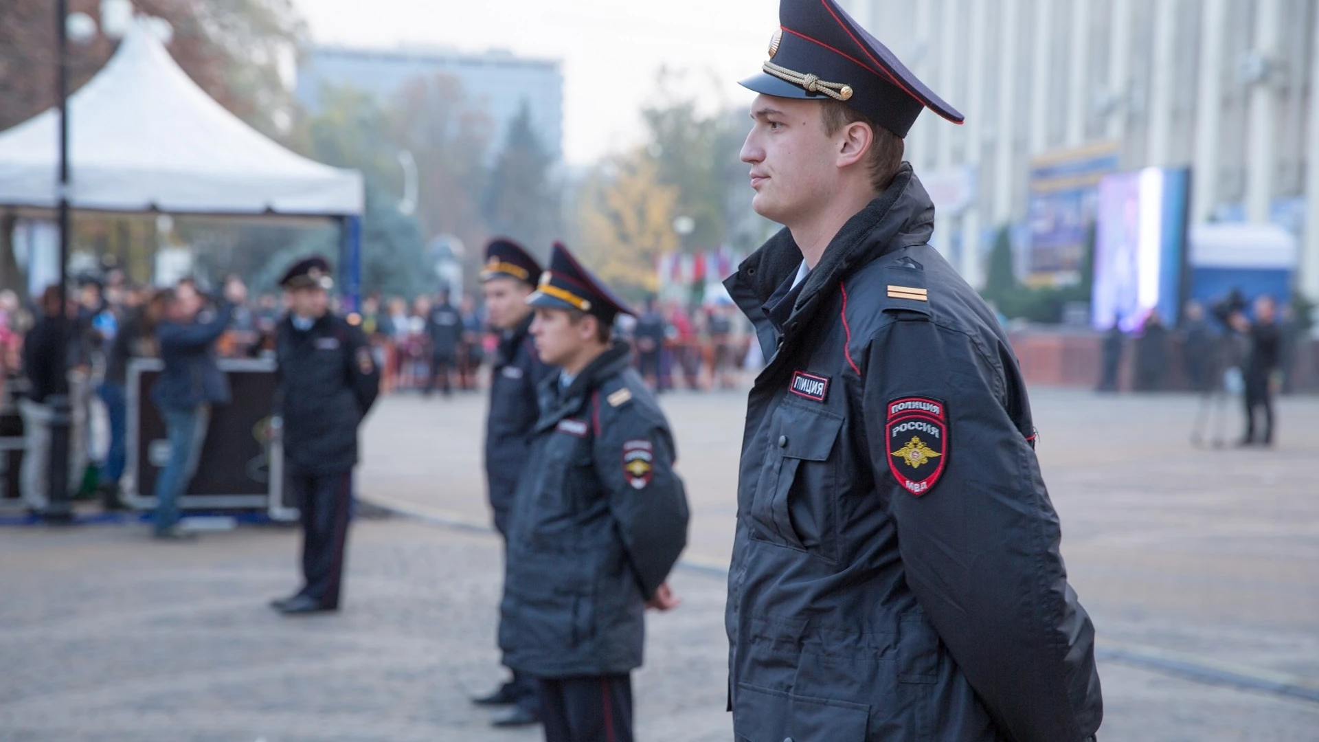 В Краснодаре проходит ярмарка вакансий для силовиков