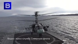 Фрегат "Адмирал Головко" отработал прием на палубу вертолета Ка-52К "Катран"