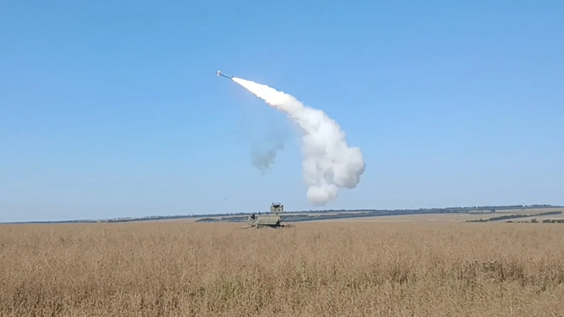 Зенитчики пресекли попытку БПЛА прорваться над Брянской областью