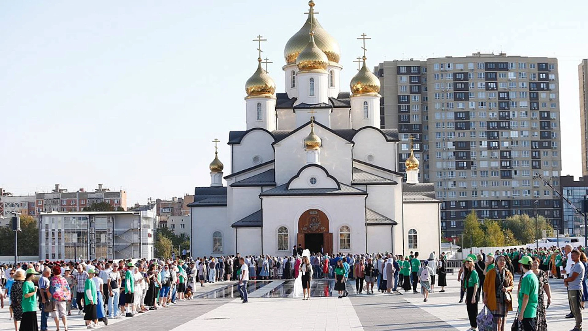 Патриарх Московский и всея Руси Кирилл освятил храм в Анапе