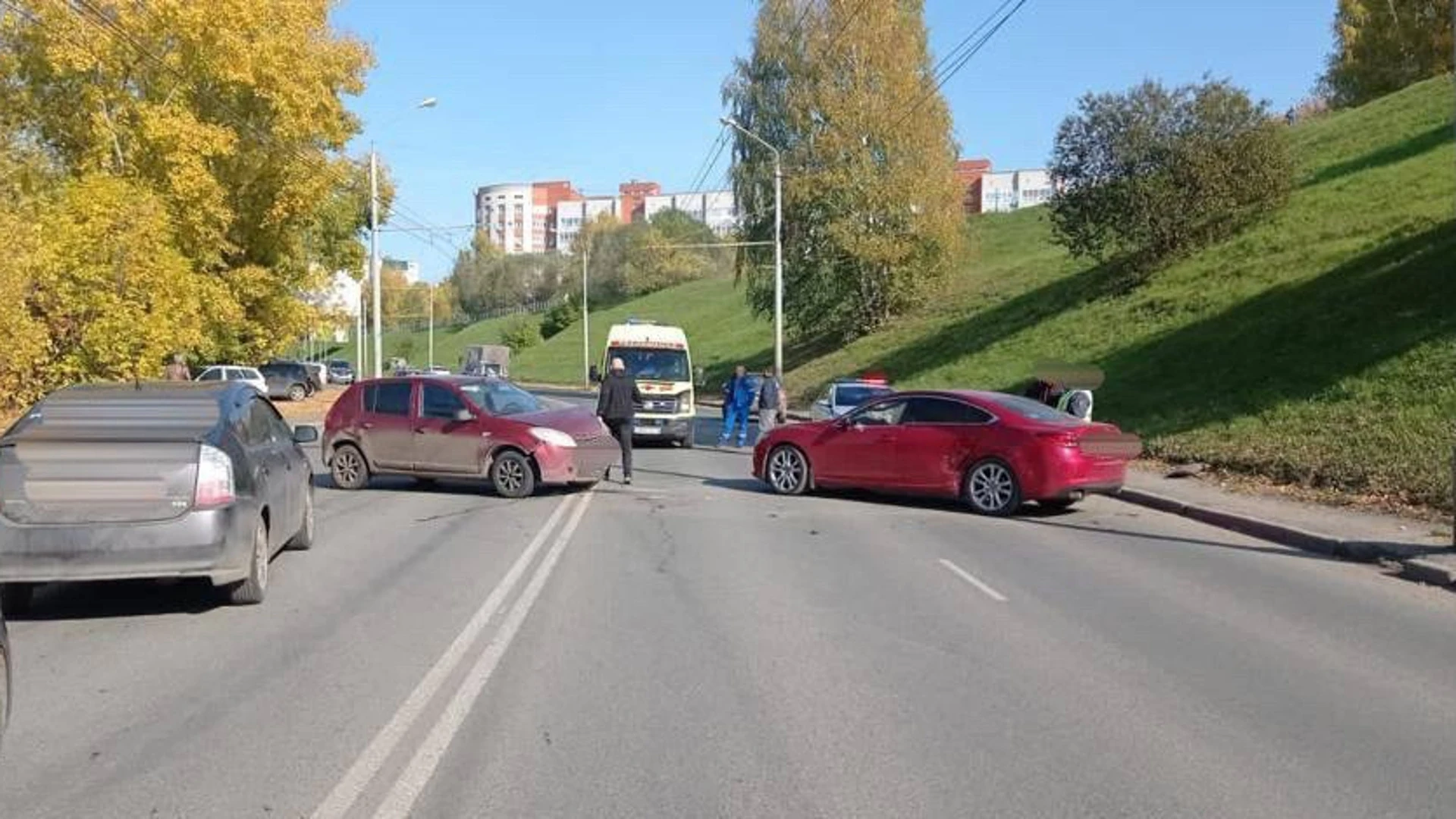 Томича доставили в больницу после ДТП на проспекте Мира сегодня днем