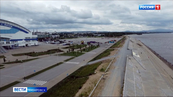 Вести. Хабаровск Городская электричка, новая набережная и ДВ-квартал: на ВЭФ 2022 представили мастер-план Хабаровска