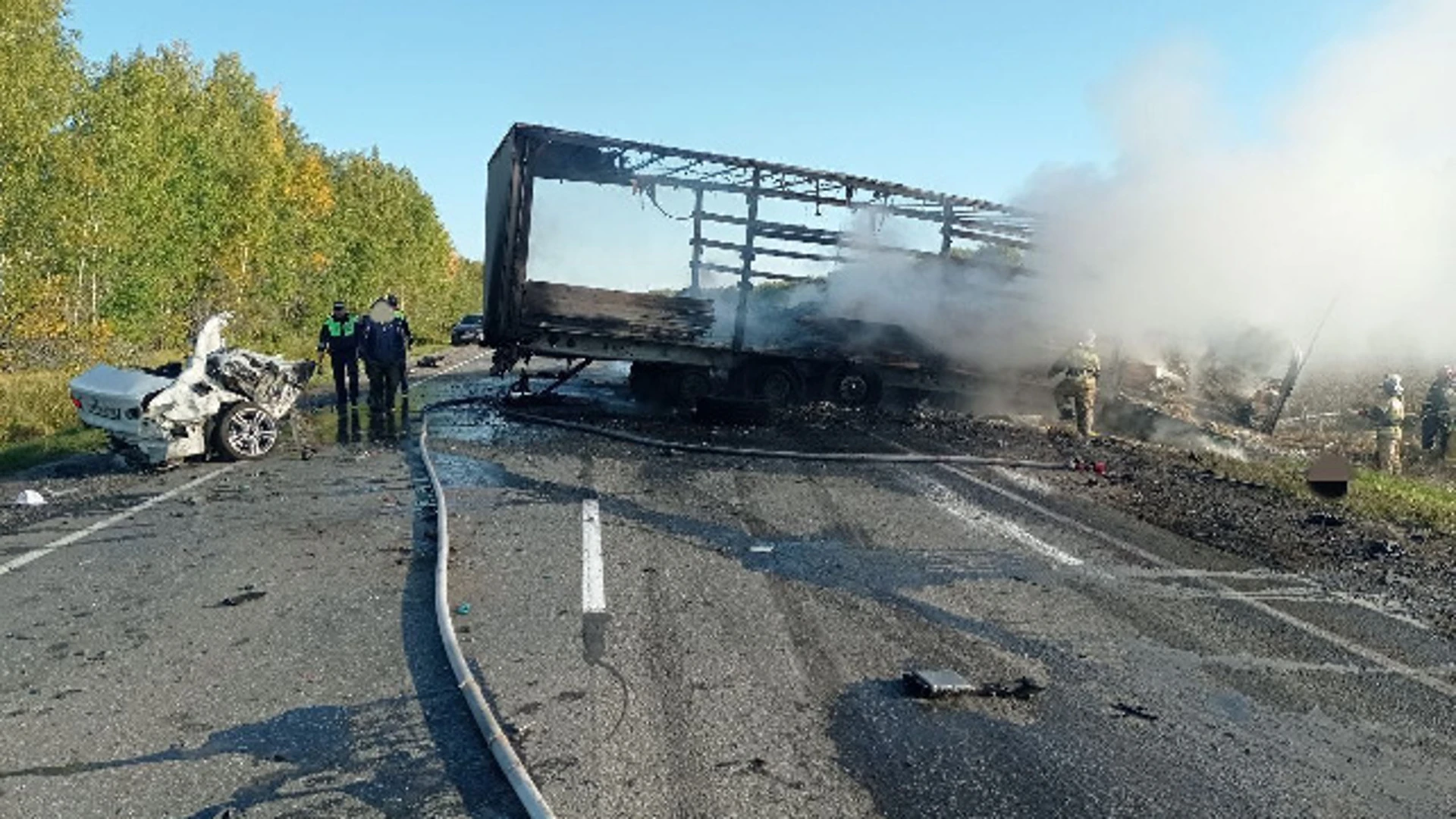 Два человека погибли в аварии на тюменской трассе