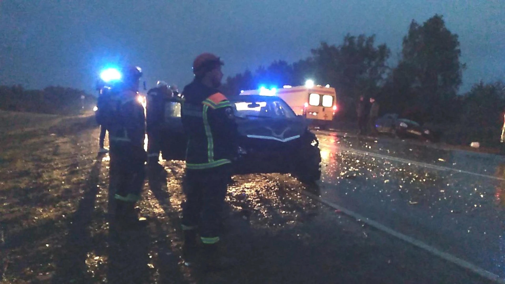 Один человек погиб и пятеро пострадали в аварии под Саратовом