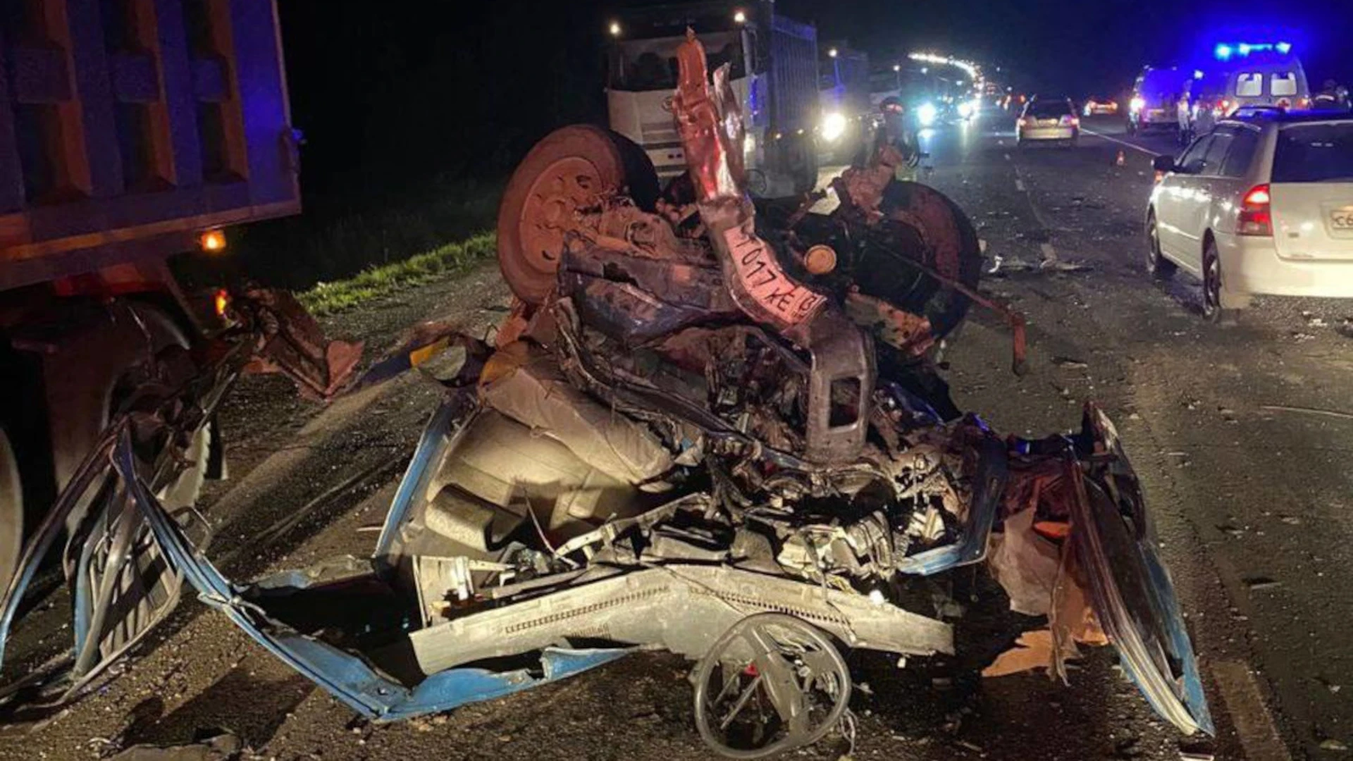 В массовой аварии на трассе "Сибирь" погибли три человека