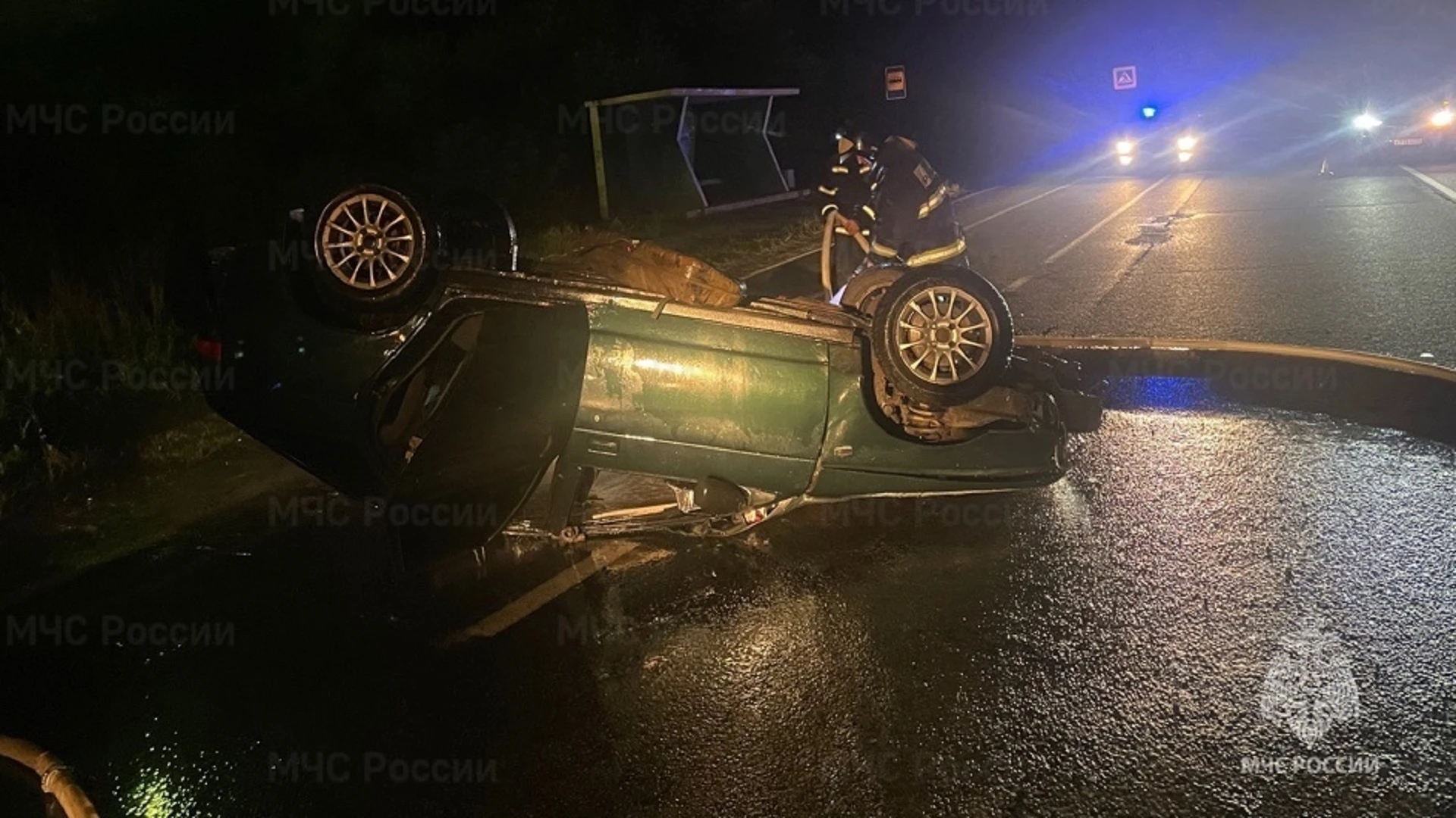 В Рыбинском районе "лоб в лоб" столкнулись две легковушки