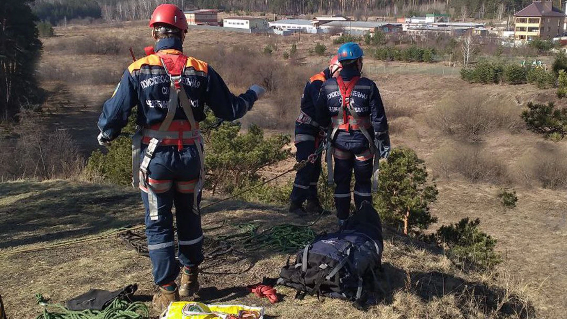 Женщина в Челябинской области упала в колодец и провела там ночь