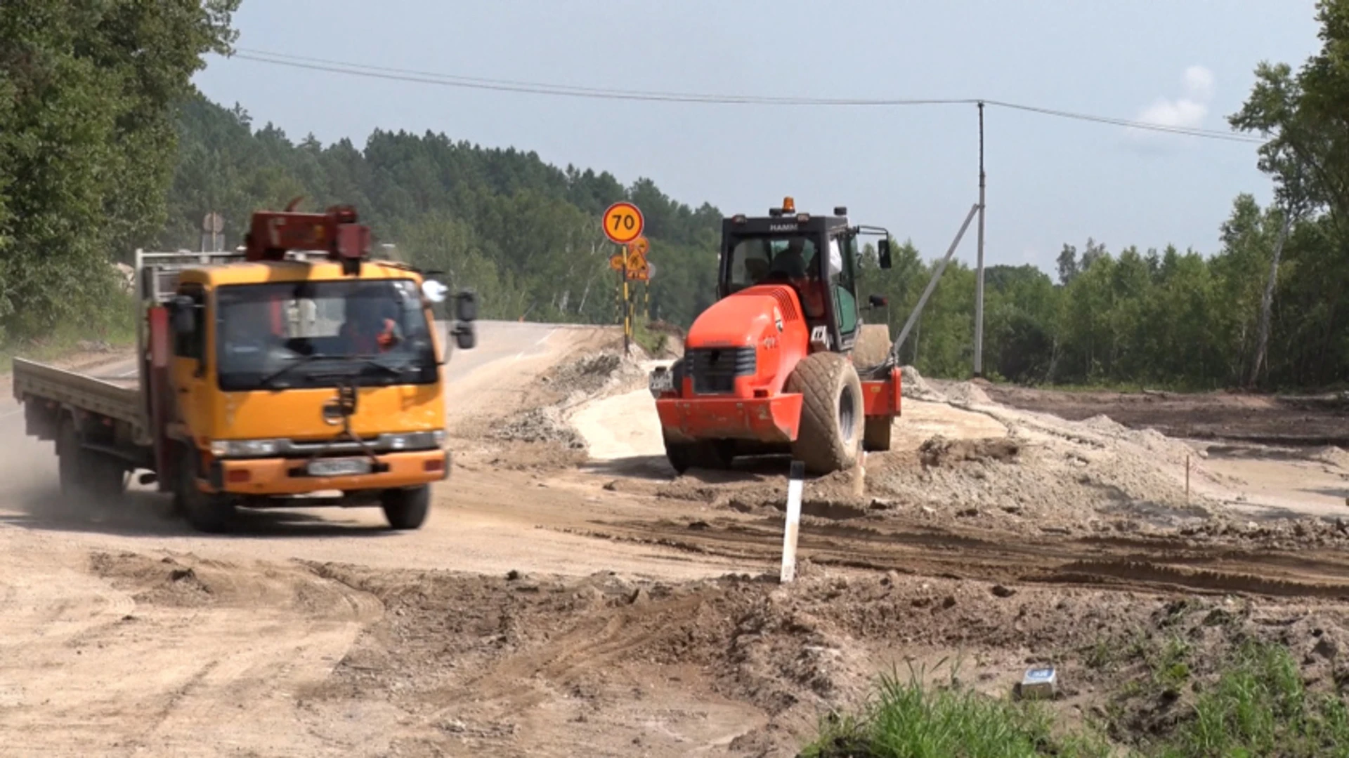 Свыше 200 километров региональных дорог восстанавливают в Приамурье