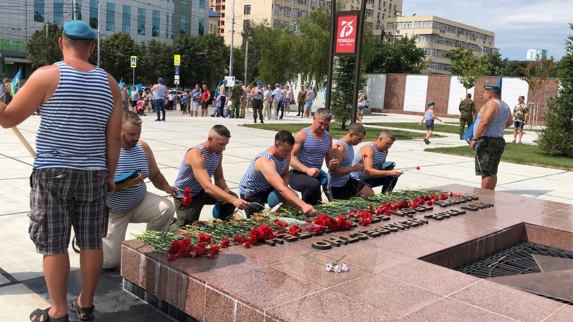 Сегодня в России празднуют День воздушно-десантных войск