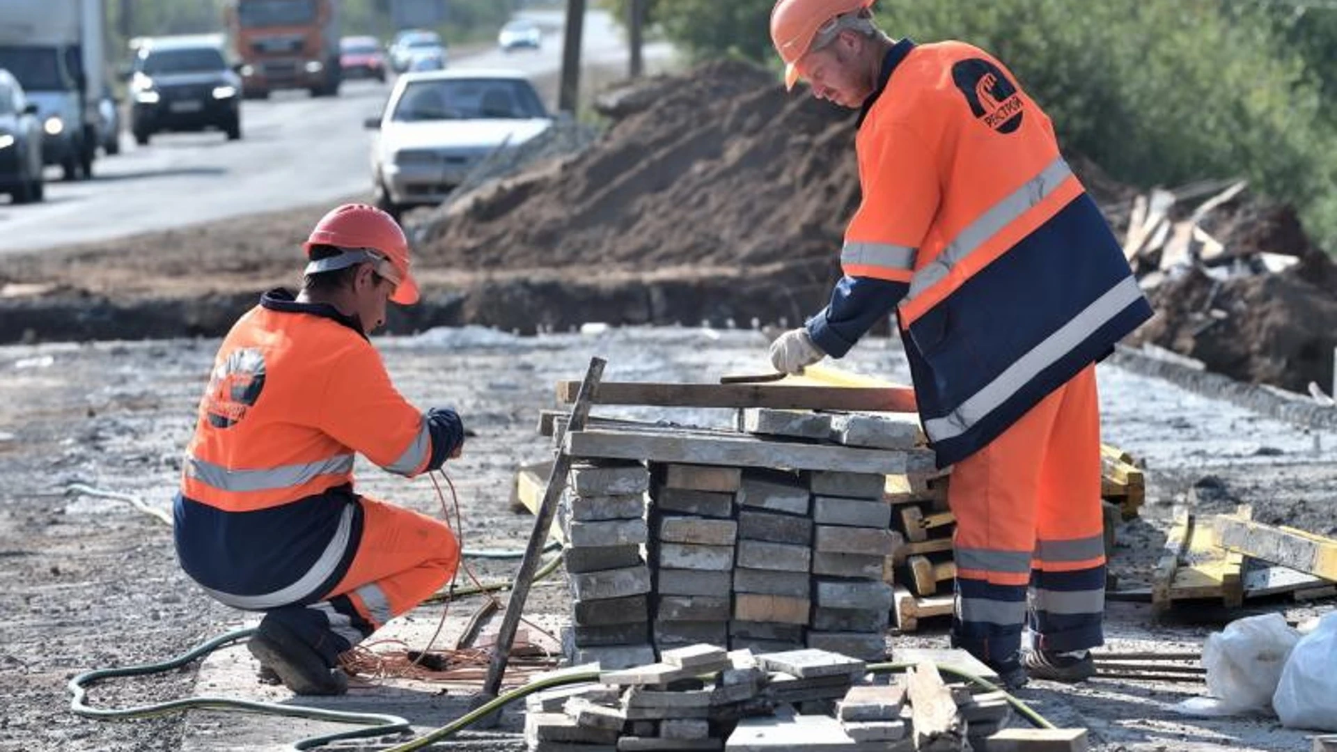 Ремонт моста через реку Большая Сарапулка завершат до середины августа