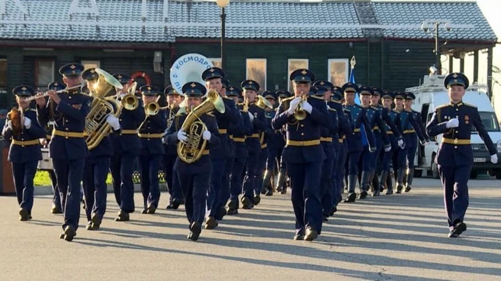 Вести Поморья В Архангельске День ВМФ отметили юбилейным фестивалем духовых оркестров «Дирекцион-Норд»