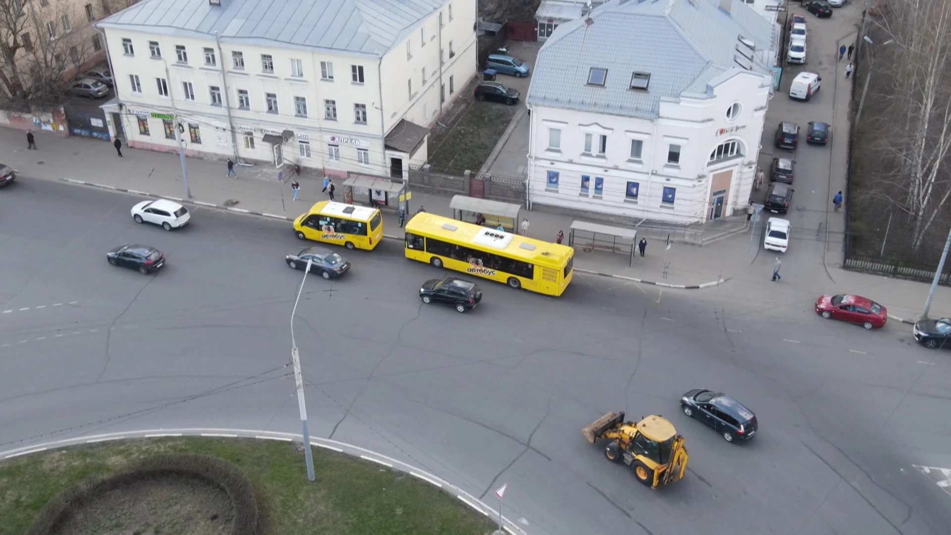 Губернатор поднял вопрос о повышении зарплаты водителей Ярославского АТП и ЯрГЭТ