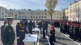 Суворовцы-первокурсники в Иркутске принесли клятву на торжественной церемонии