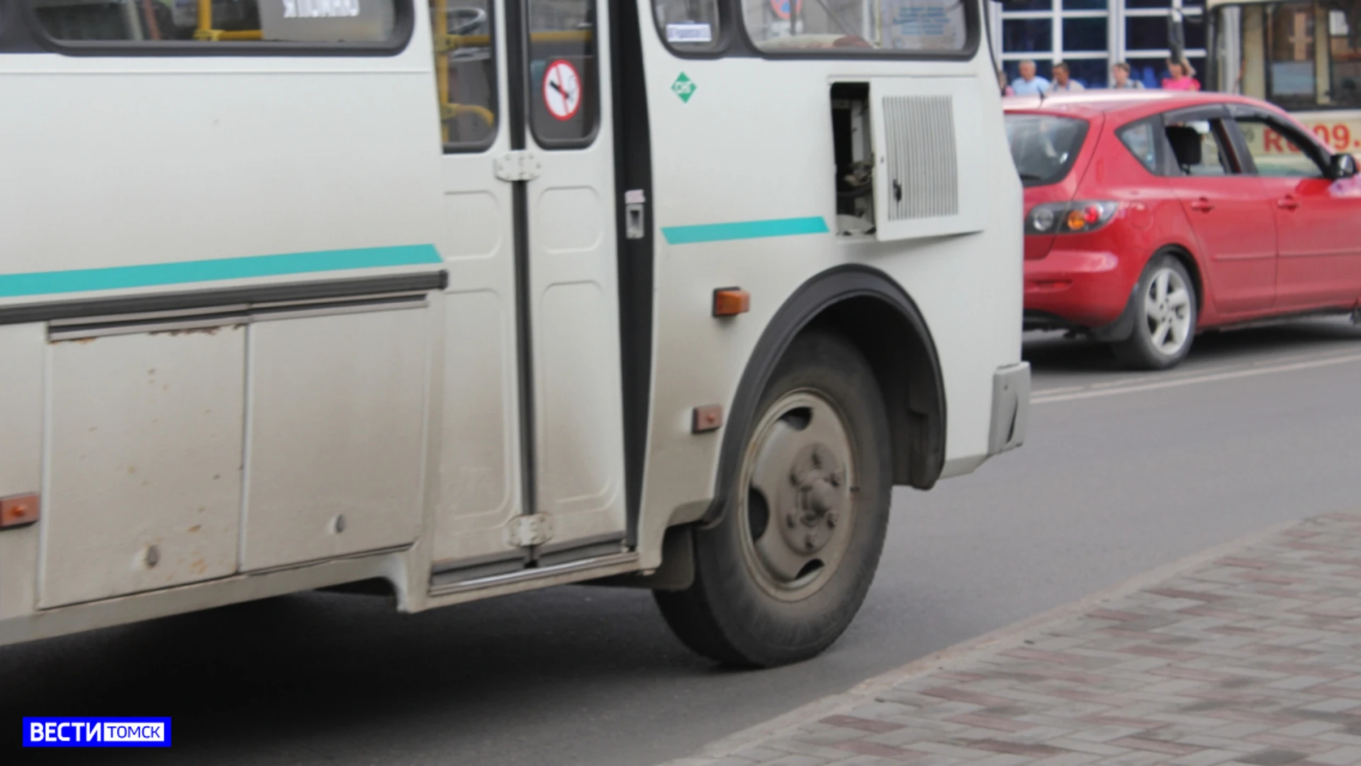 Схема движения нескольких автобусов изменится из-за перекрытия участка улицы Учебной в Томске