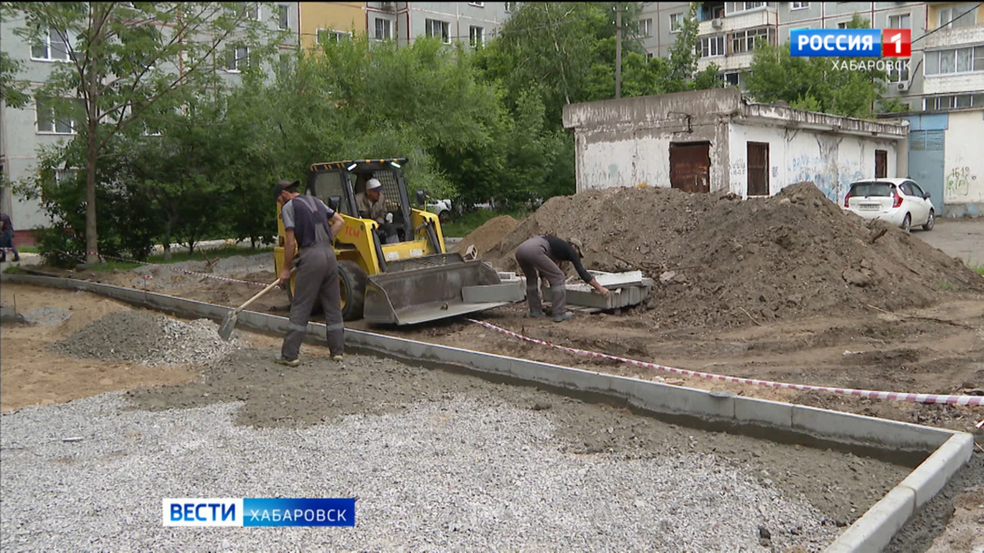 Мэр Хабаровска осмотрел объекты благоустройства в поселке имени Горького