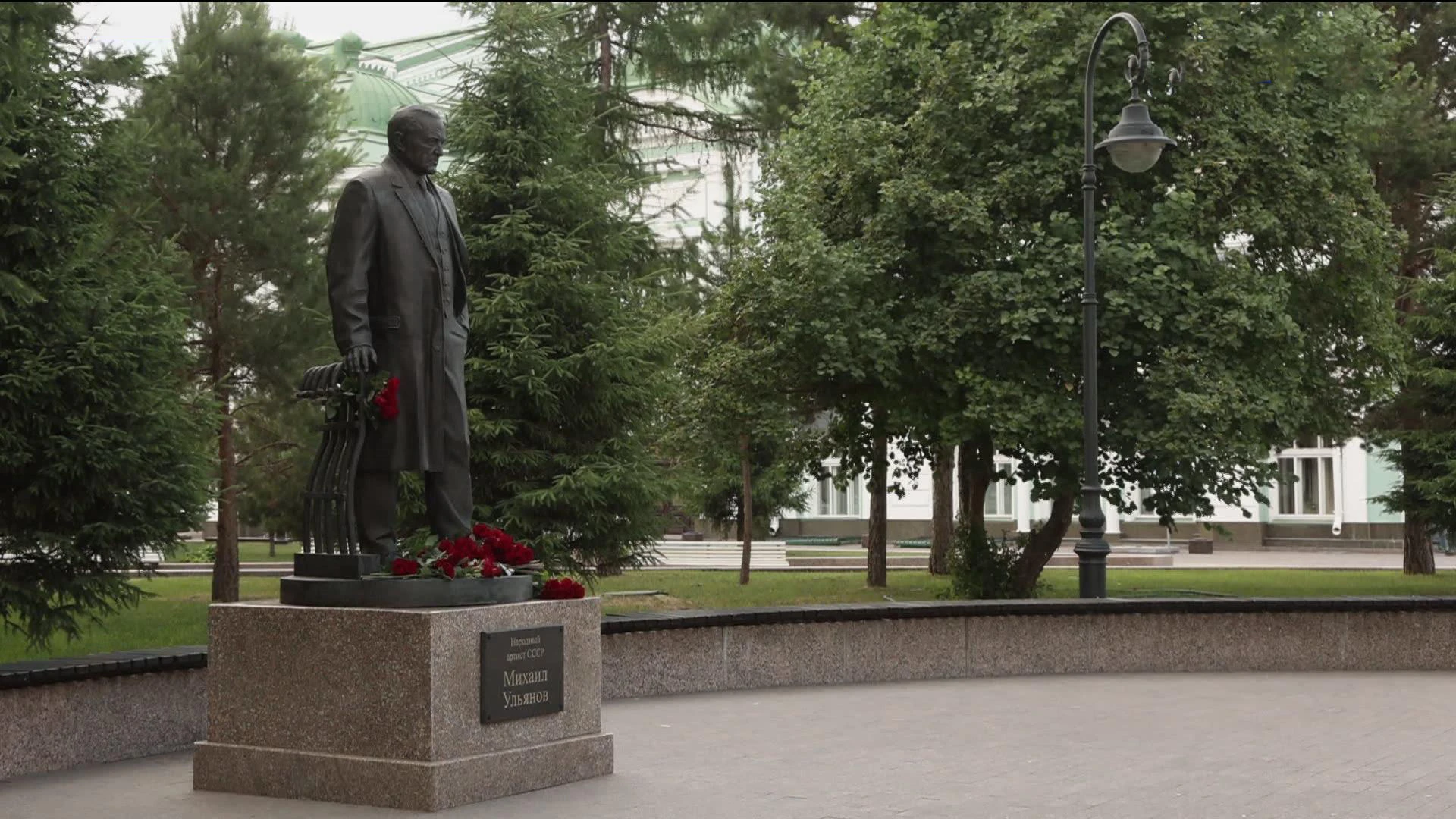 "Большие гастроли" Театра Вахтангова начались в Омске