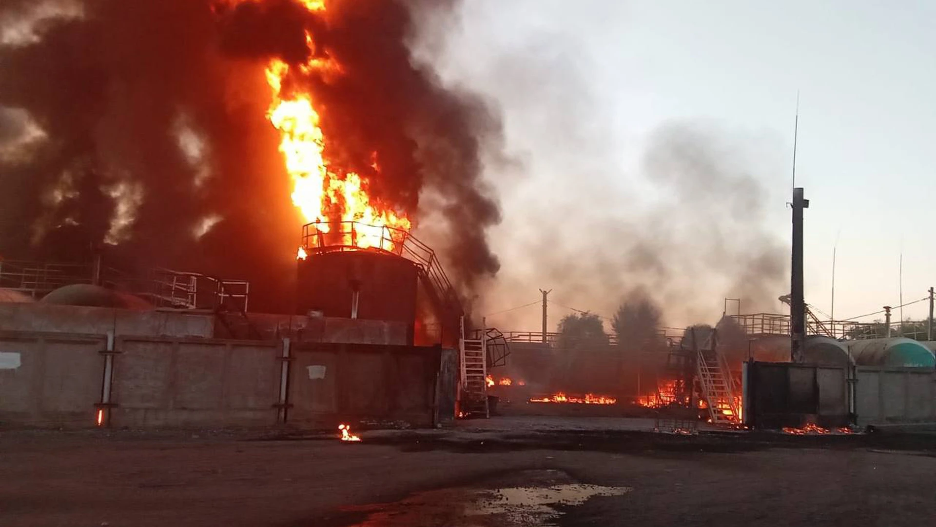 В Уфе произошел пожар на железнодорожной станции