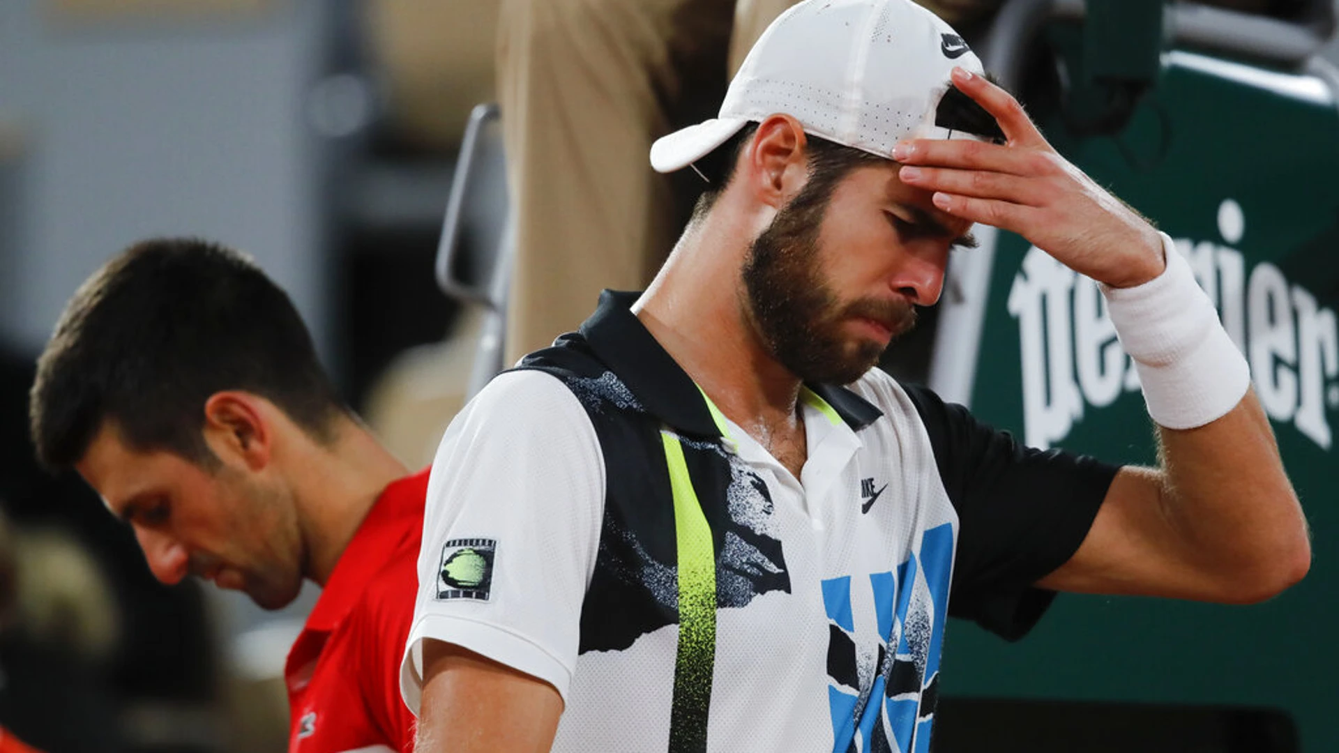 Хачанов сыграет с Джоковичем в четвертьфинале Roland Garros