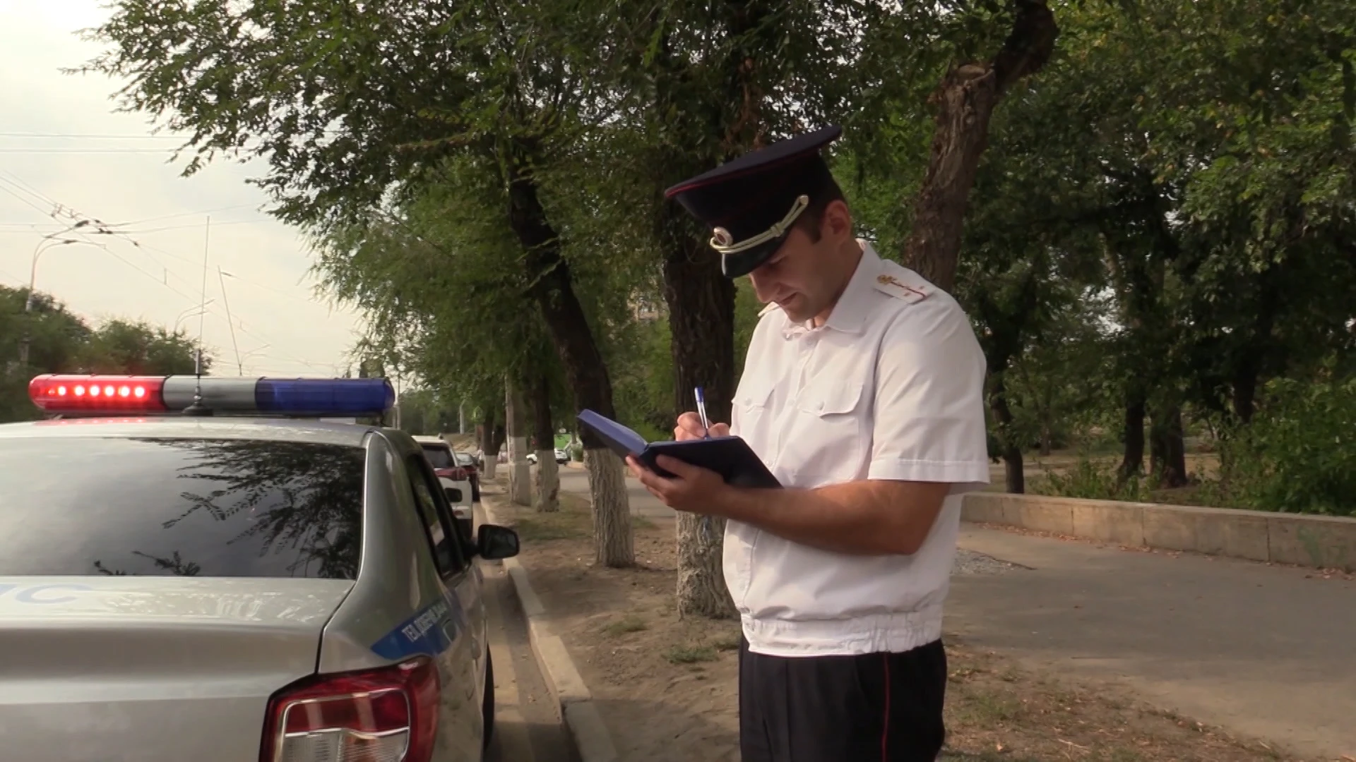 В Волгоградской области за сутки четыре водителя двухколесного транспорта попали в ДТП