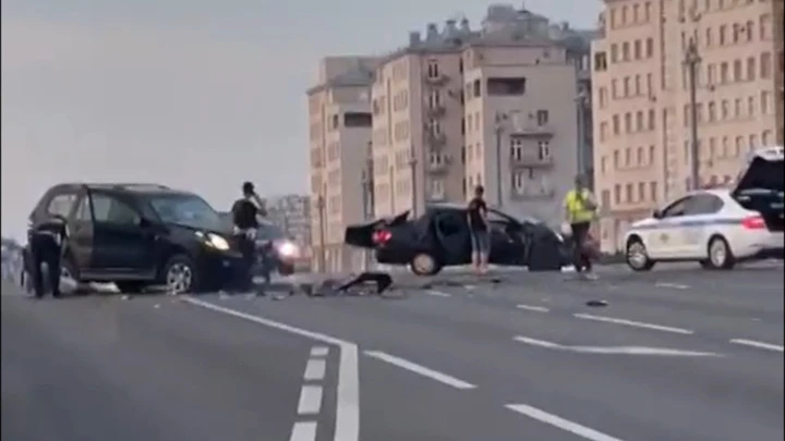 ЧП Момент трагической аварии в центре Москвы попал на видео