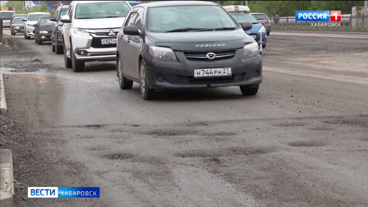 Вести. Хабаровск Ученые Хабаровска одобрили укладку асфальта на улице Павла Морозова