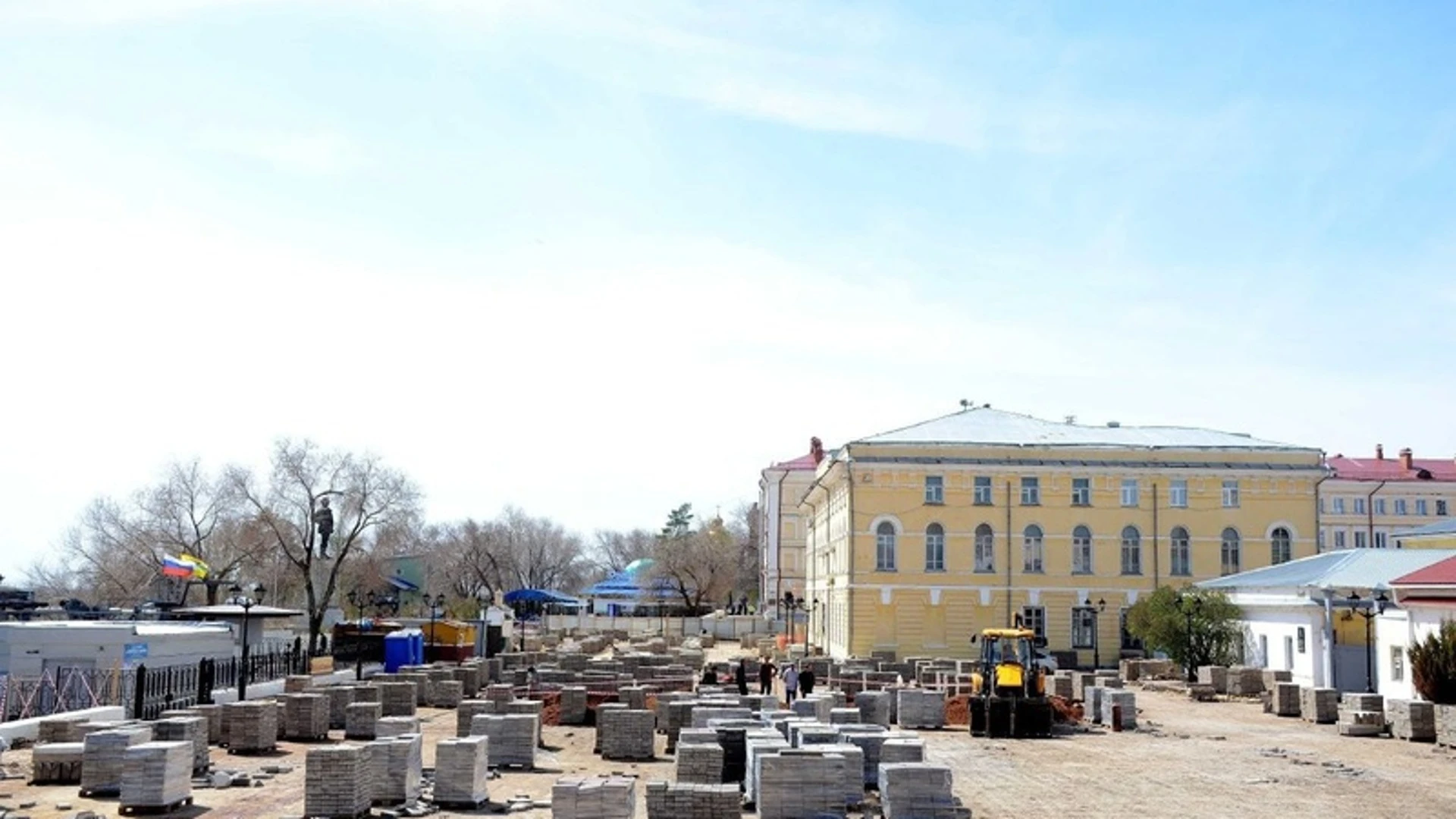 В Оренбуржье начали благоустраивать 15 общественных территорий