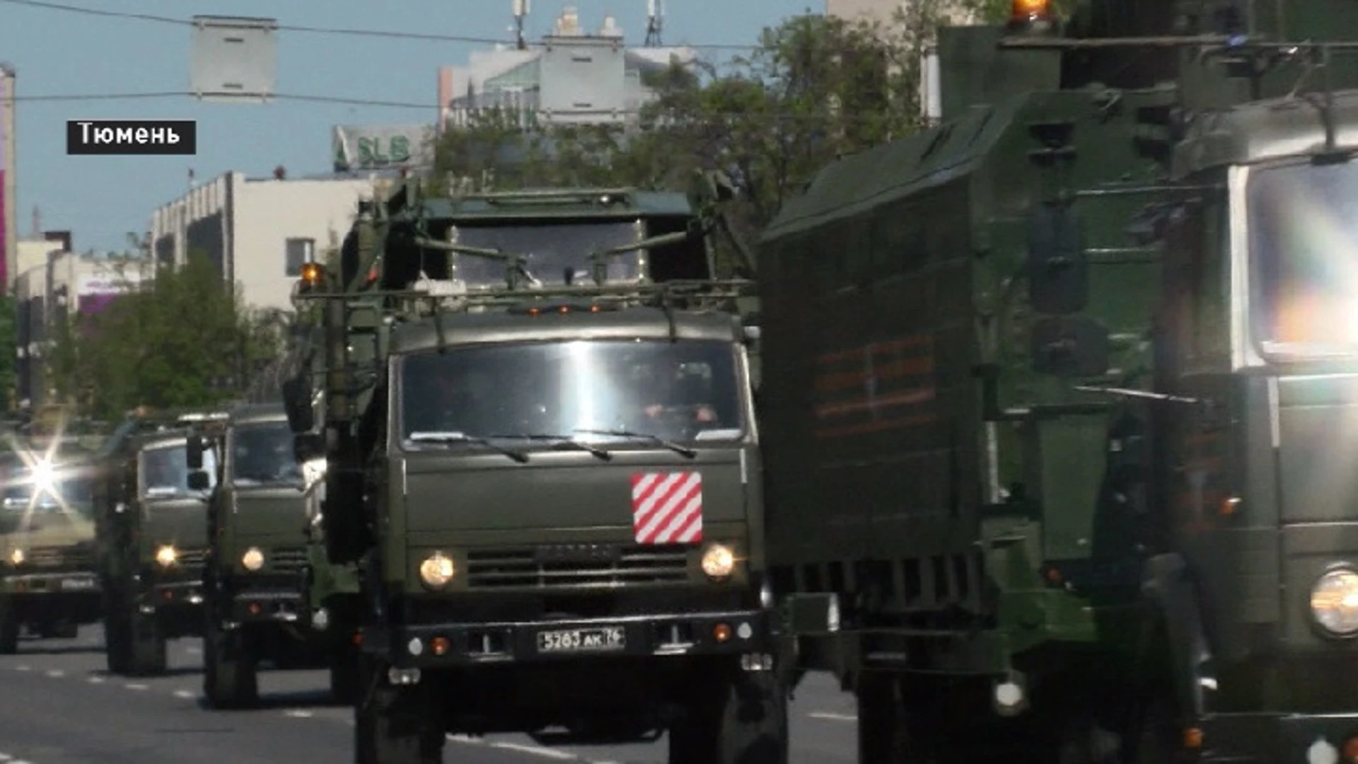 Парад военной техники прошел в Тюмени