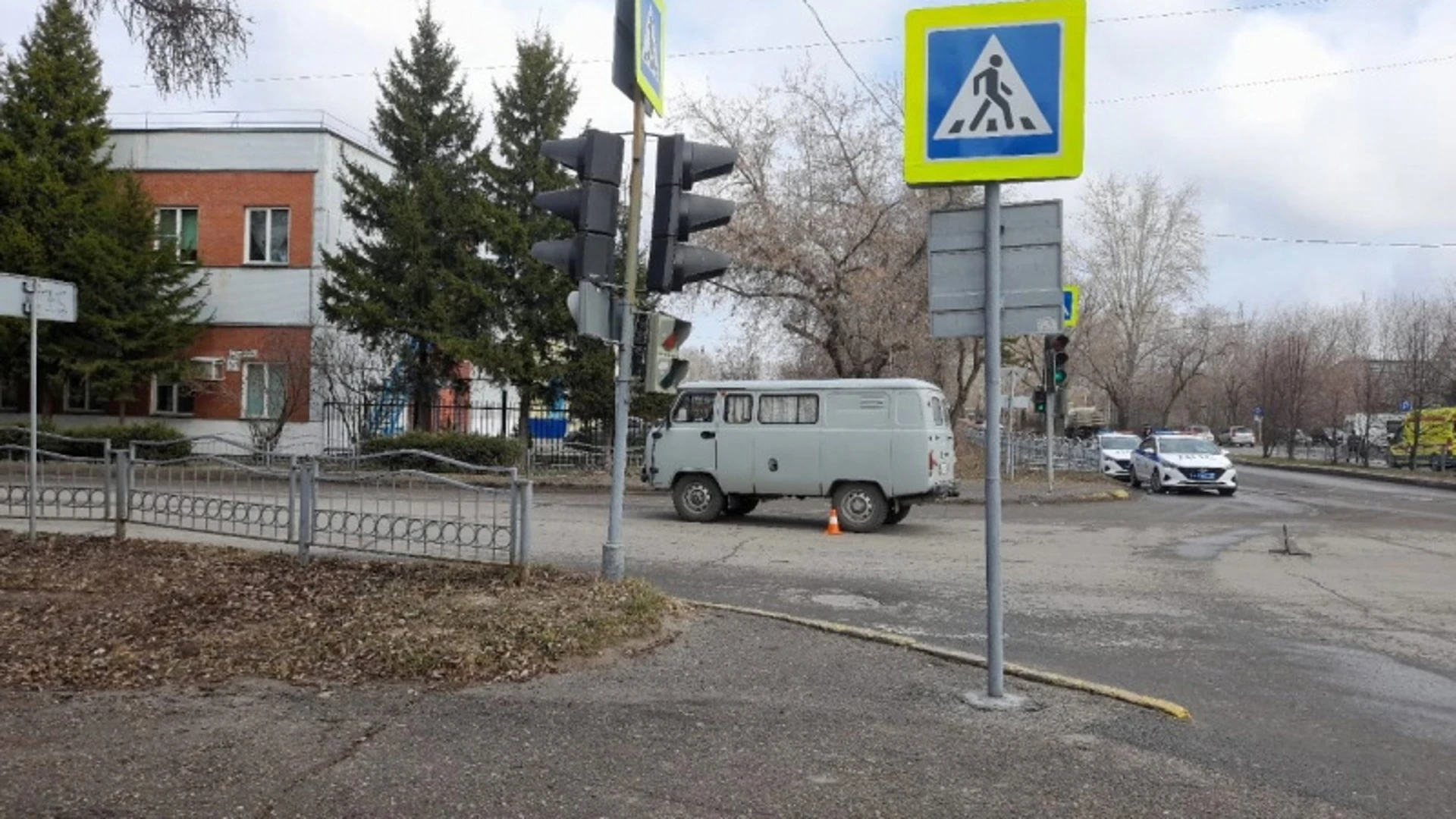 Женщину-пешехода сбили на переходе в городе Северске