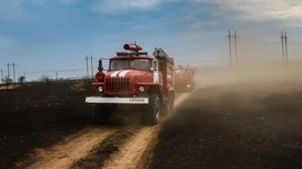 В Волгограде потушили пожар на территории тракторного завода