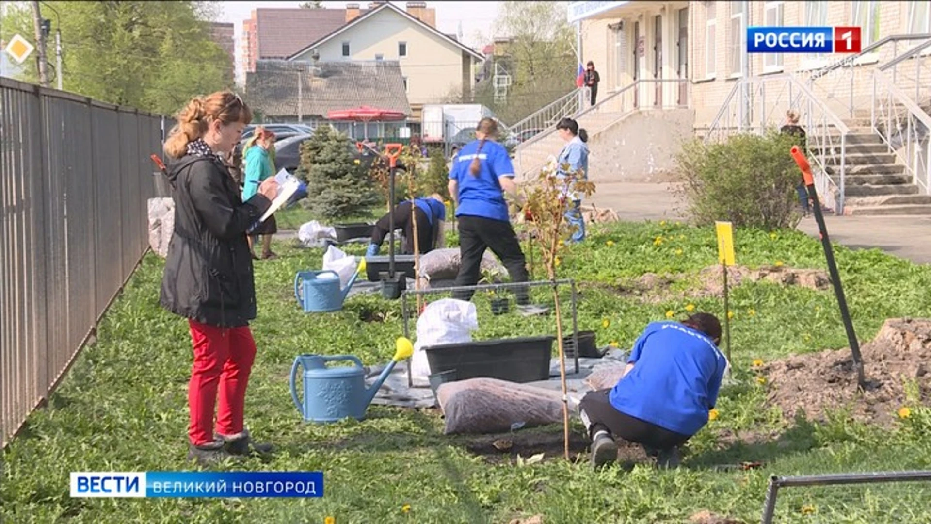 В Новгородской области продолжается конкурс "Абилимпикс". Свое мастерство показывают садовники