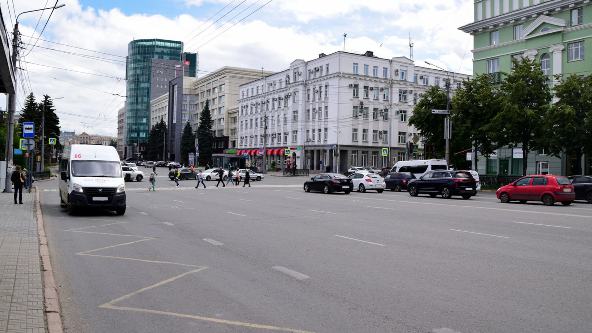 Платное парковочное пространство появится в центре Челябинска