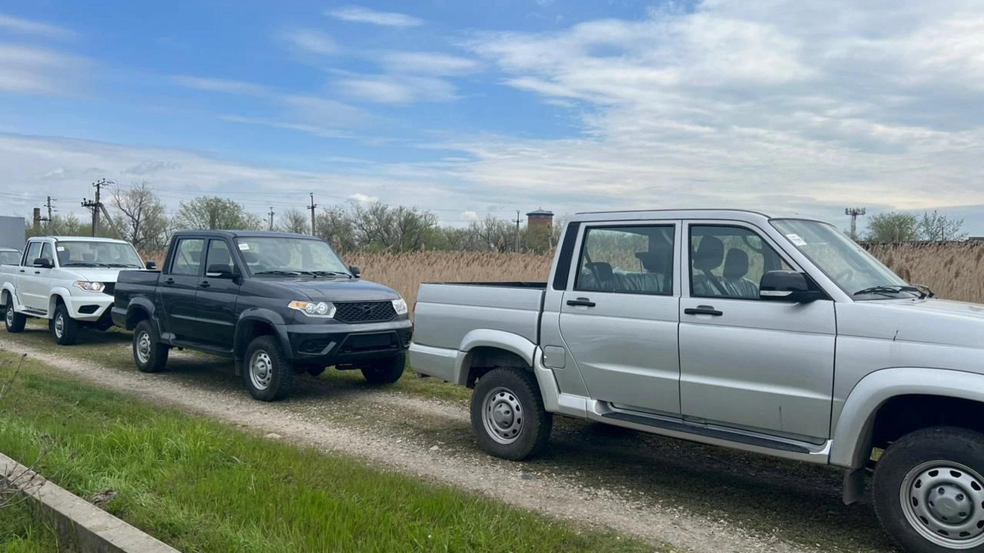 Власти Ингушетии закупили новые автомобили для участников СВО из республики