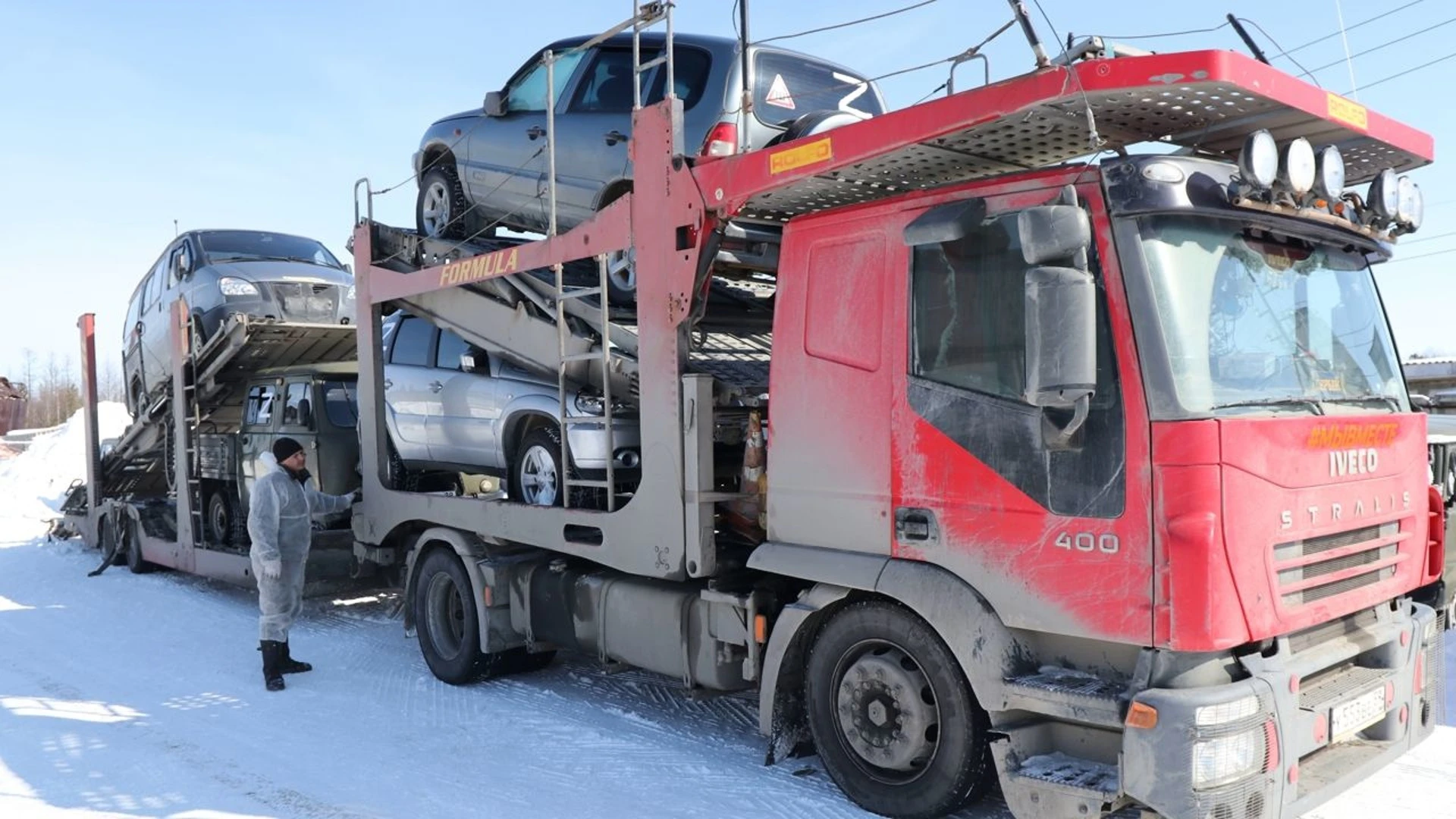 Землякам в помощь: ямальцы отправят мобилизованным северянам 17 автомобилей