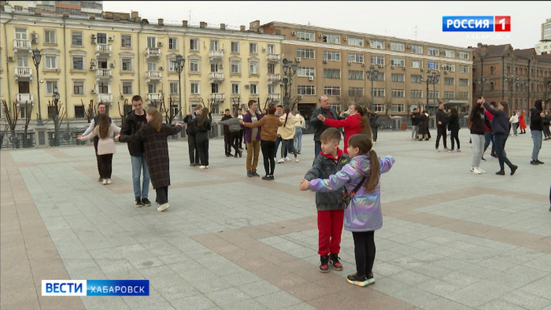 В столице края начались репетиции майского вальса