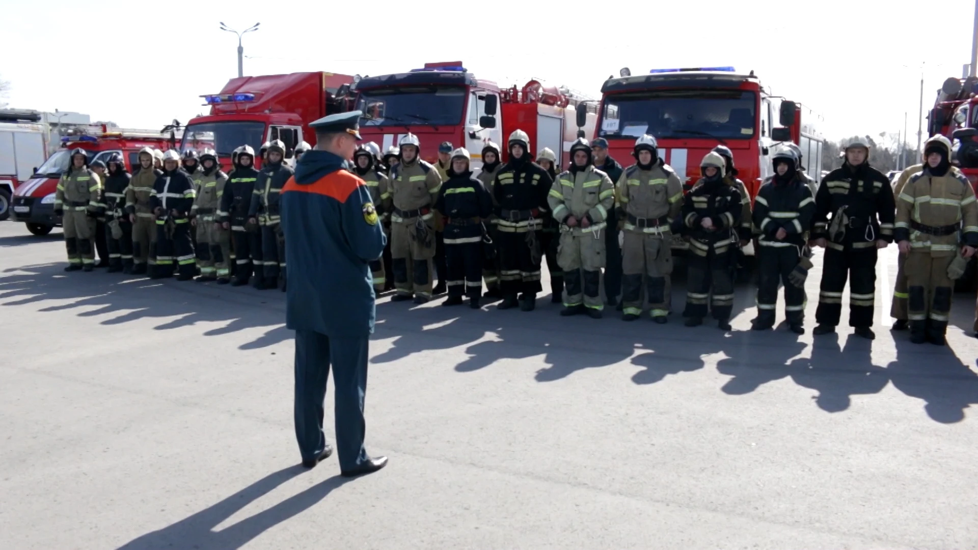 На одном из химических предприятий Волгограда прошли учения по тушению пожара