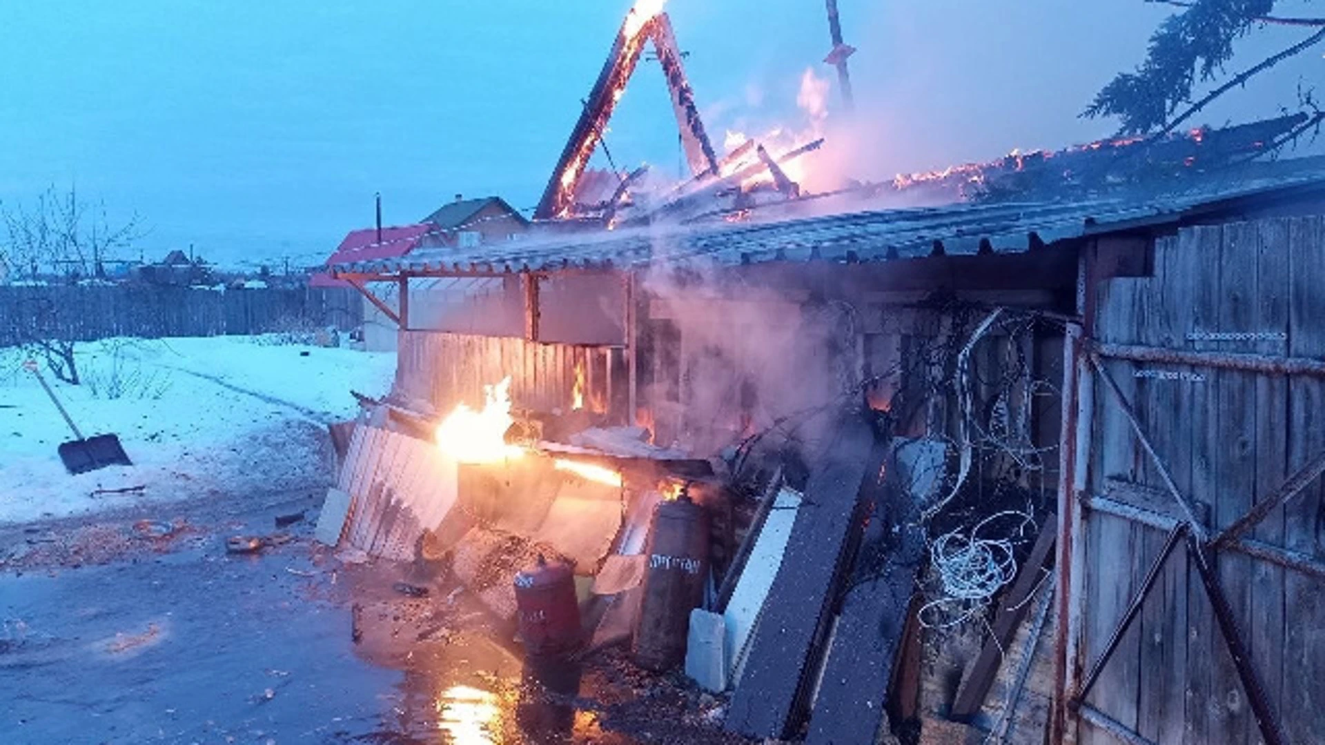 Житель Тюмени погиб при пожаре в СНТ