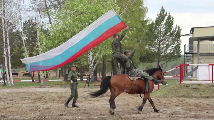 Вести – Амурская область В Приамурье стартовали всероссийские состязания «Суворовский натиск» и «Конный марафон»