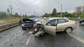 Водители двух авто попали в больницу после ДТП в Томске